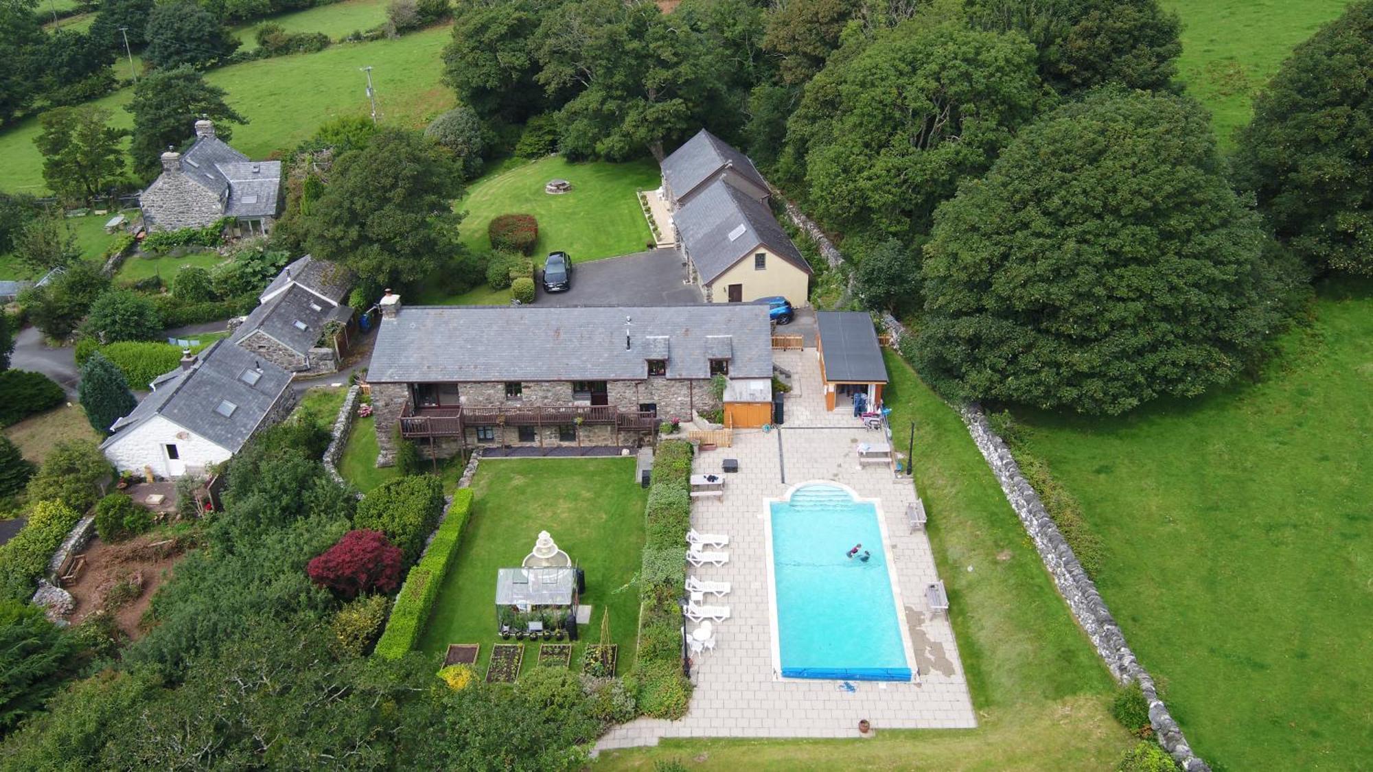 The Old Farmhouse B&B Dyffryn Ardudwy Eksteriør bilde